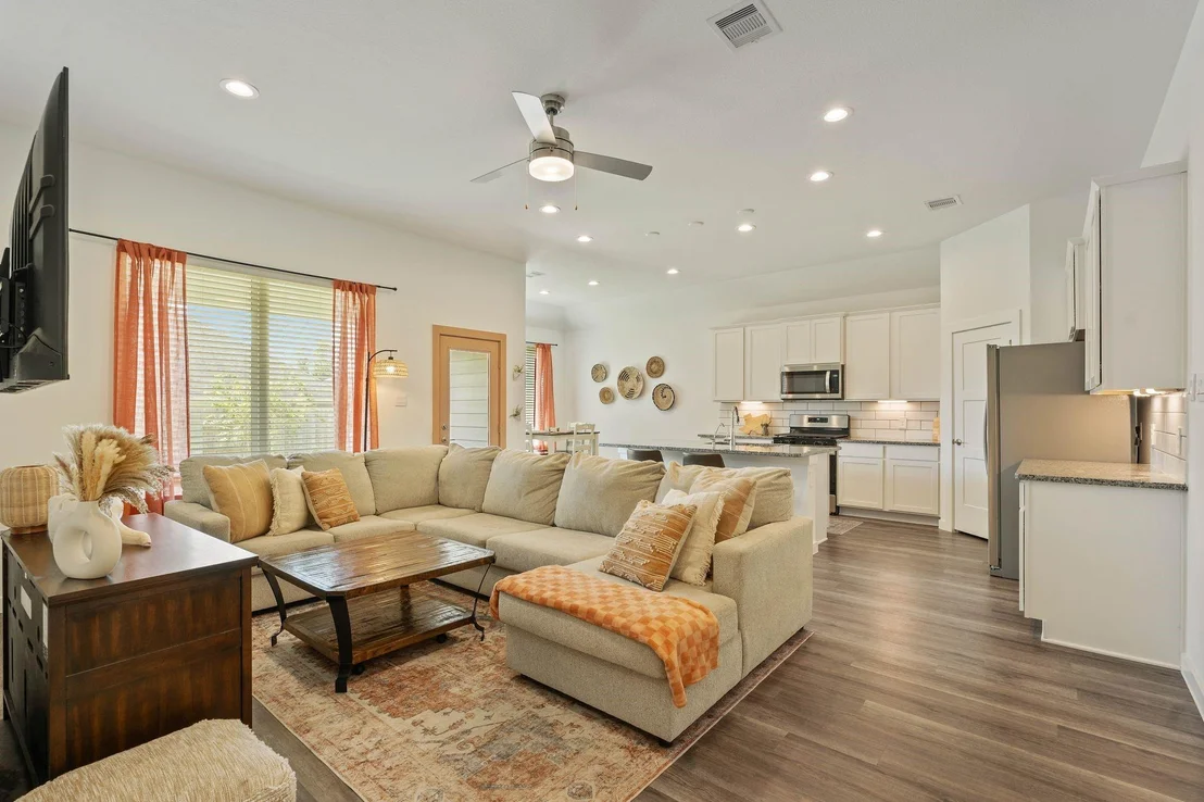 Photo of 565 Newcomb Hollow Drive
