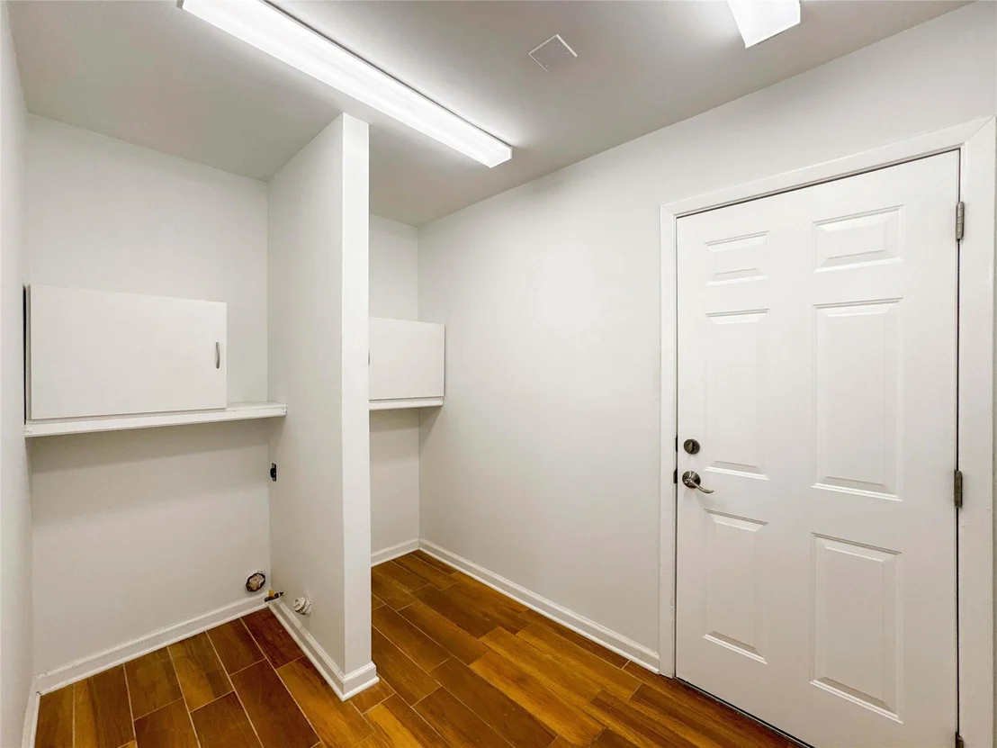 Photo of 39 Oak Harbor Drive
