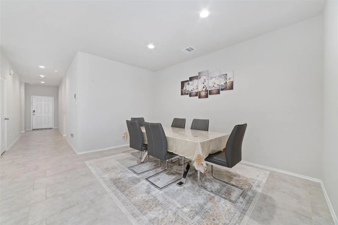 Photo of 24323 Winchelsea Ln Lane