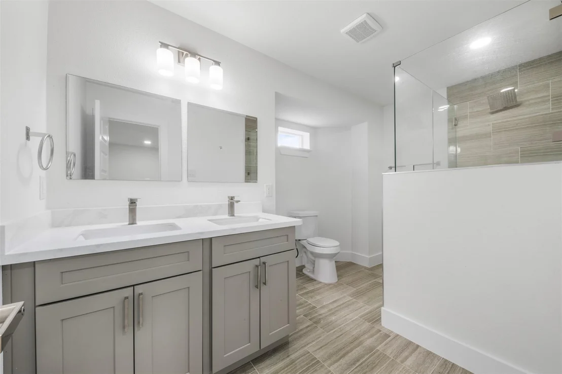 Photo of 6403 Acorn Forest Drive