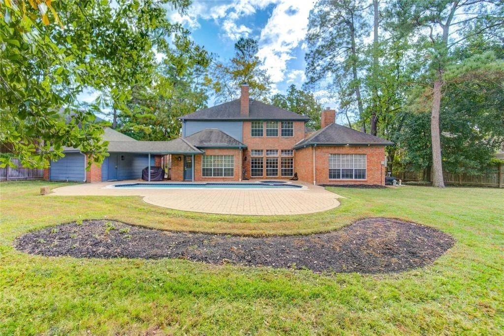 Photo of 16250 Morningbrook Drive