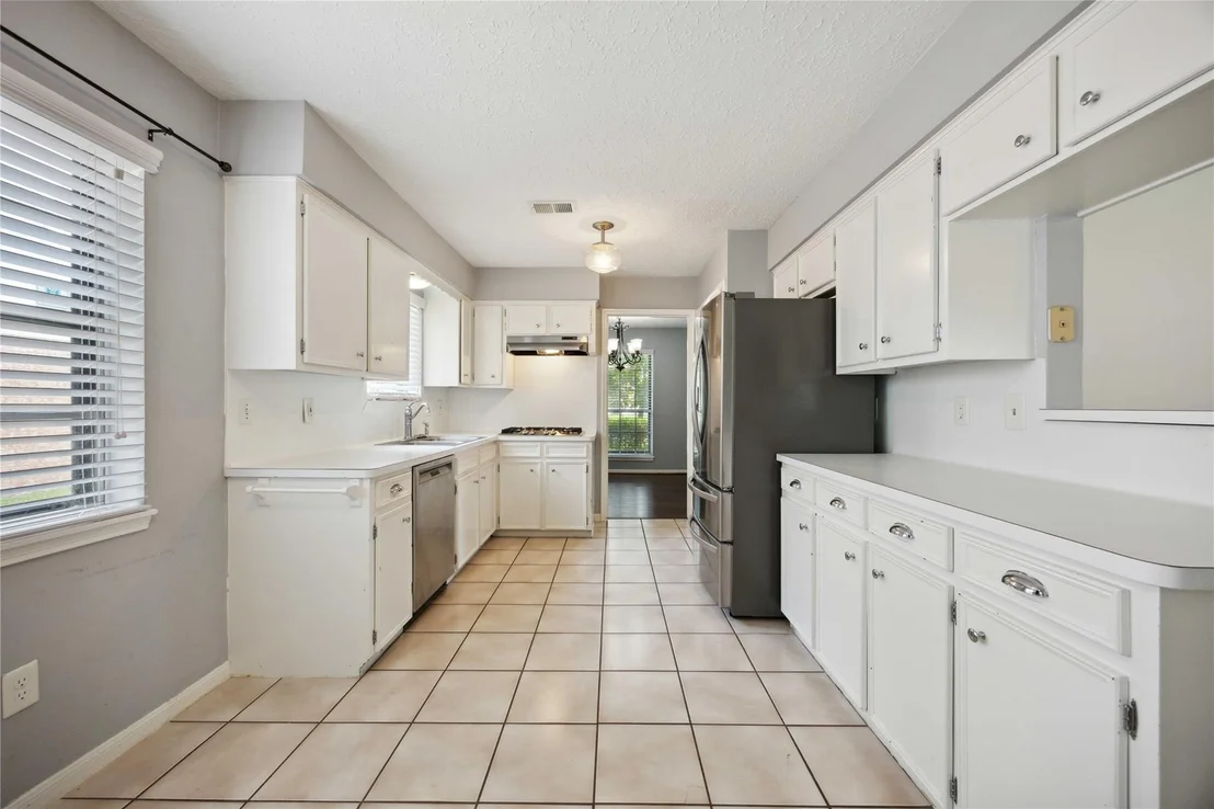 Photo of 4723 Lost Oak Drive