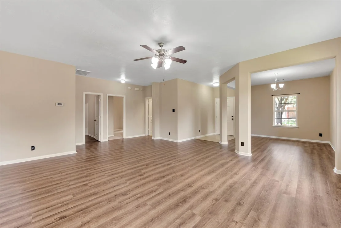 Photo of 18203 Canary Bluff Lane