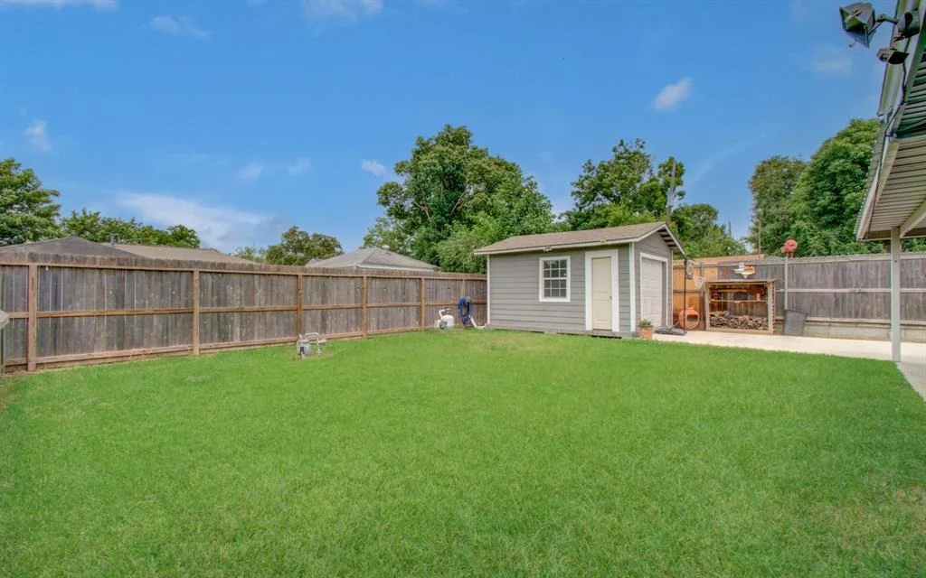 Photo of 2020 Vince Street