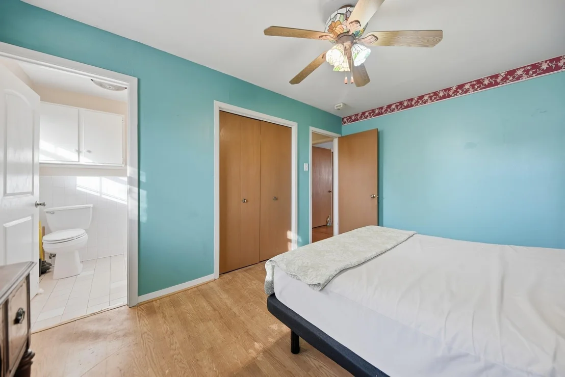 Photo of 1006 Top Hill Drive