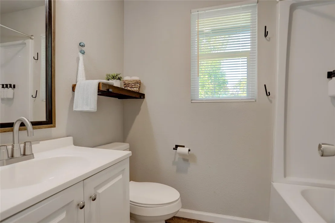 Photo of 261 Commodore Drive