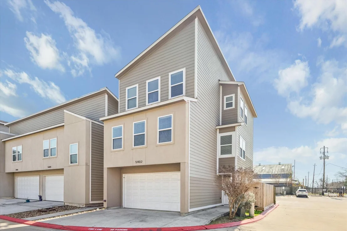 Photo of 5402 Jonathan Lane