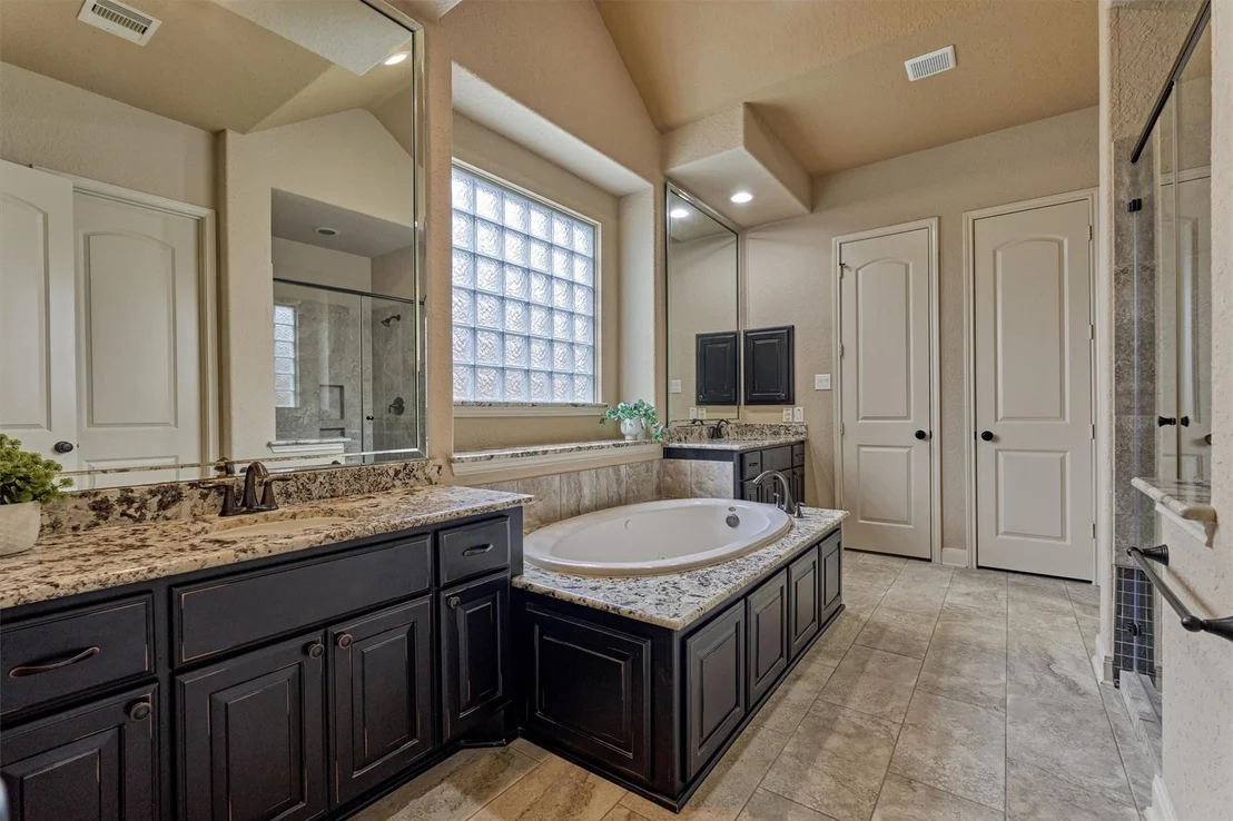 Photo of 6 Devon Dale Drive