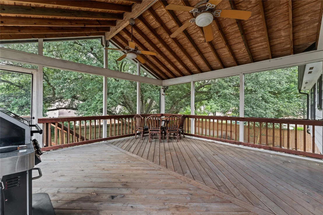 Photo of 15819 Maple Manor Drive