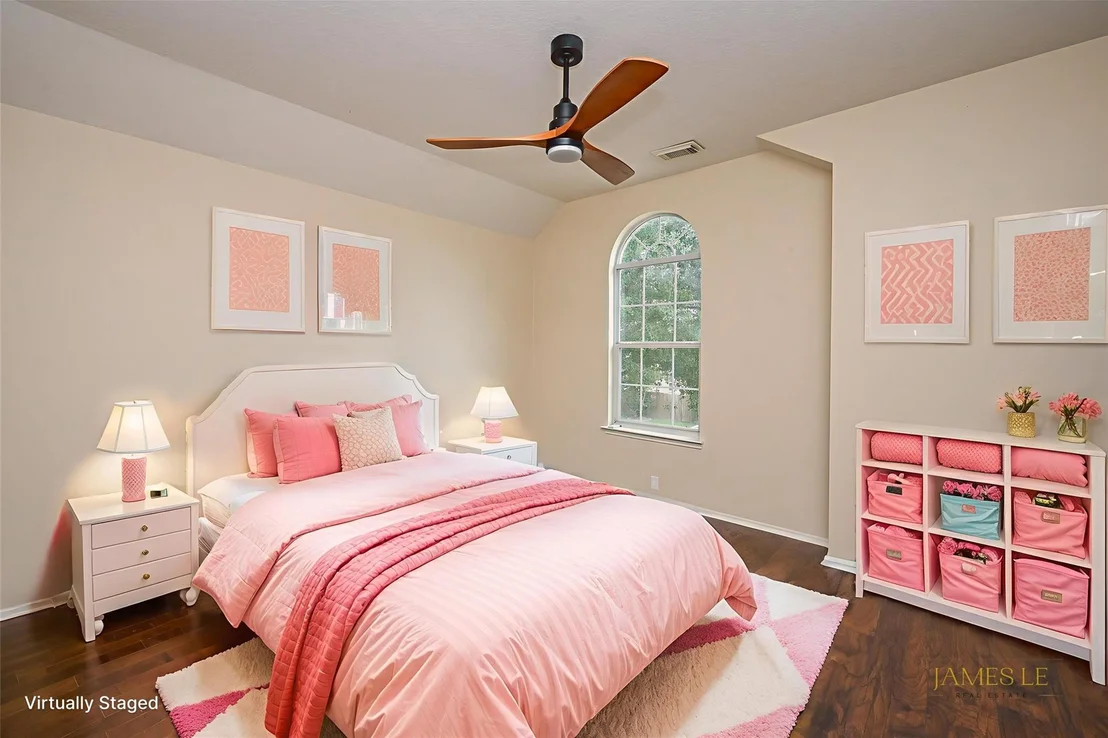 Photo of 11011 Glenora Drive