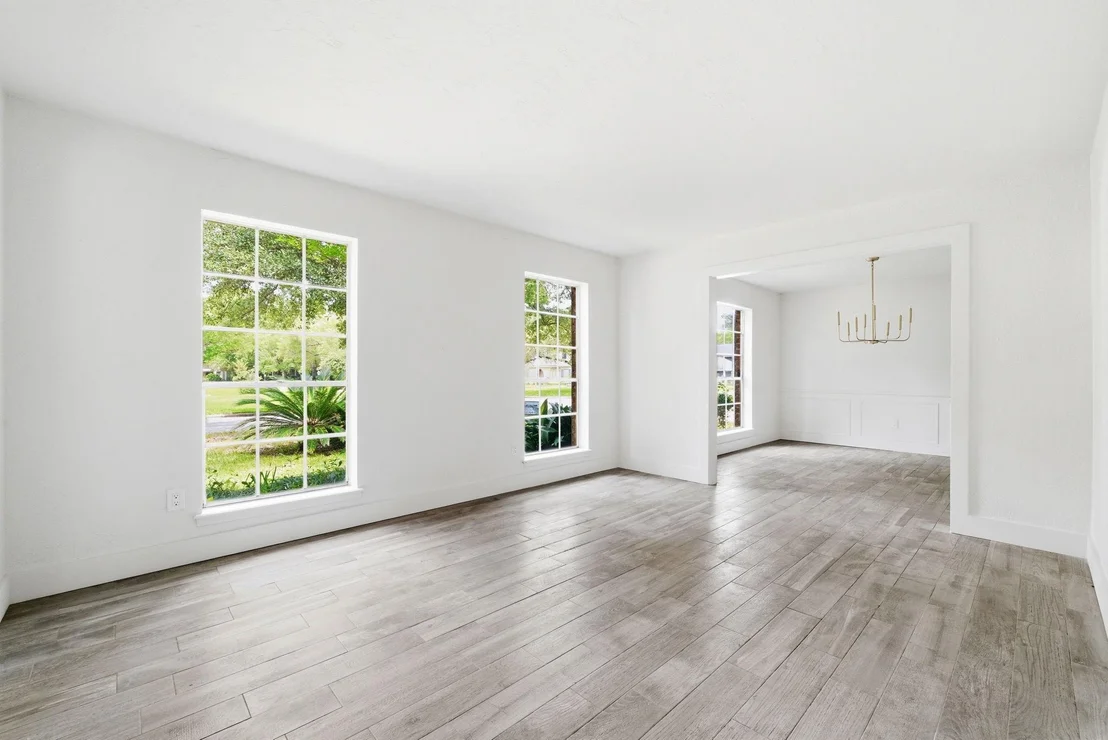 Photo of 8131 Theisswood Road