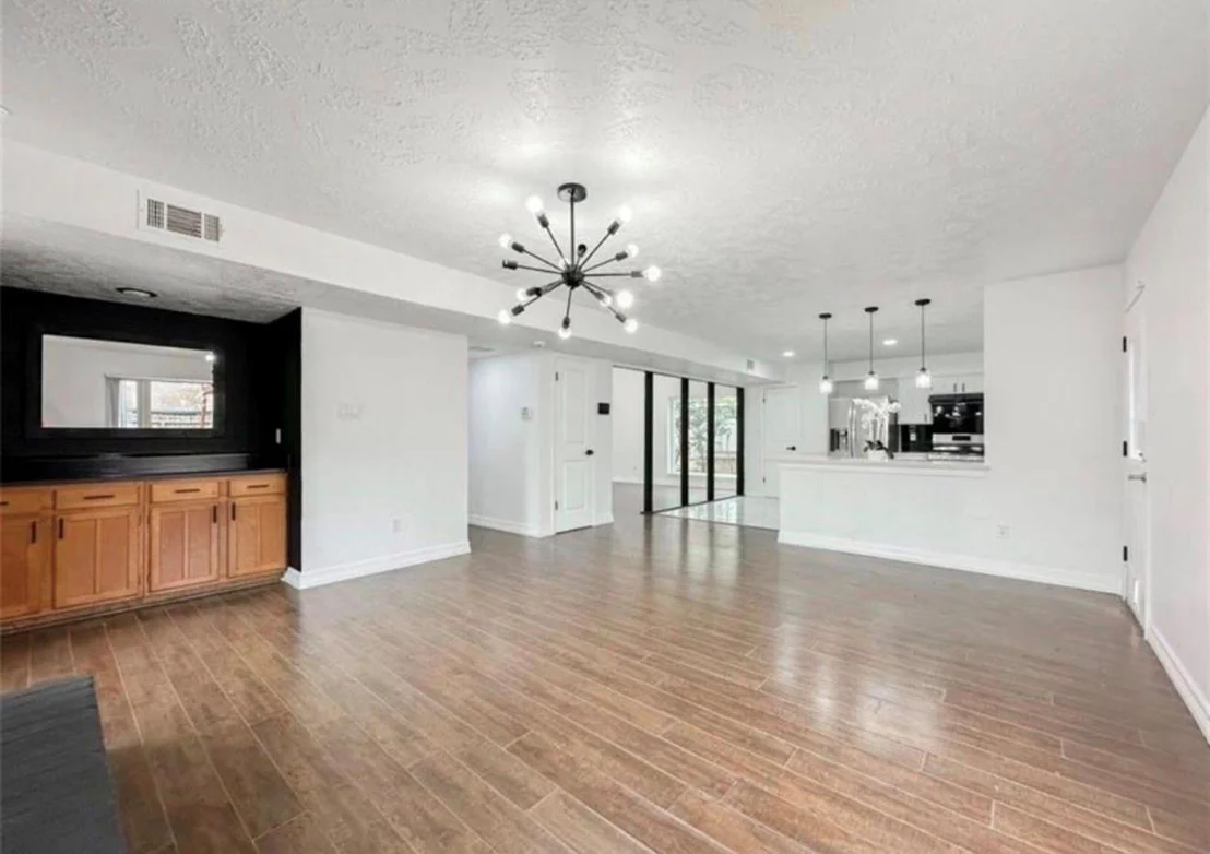 Photo of 7311 Fuchsia Lane