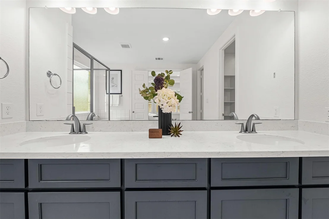 Photo of 28314 Emerald Bend