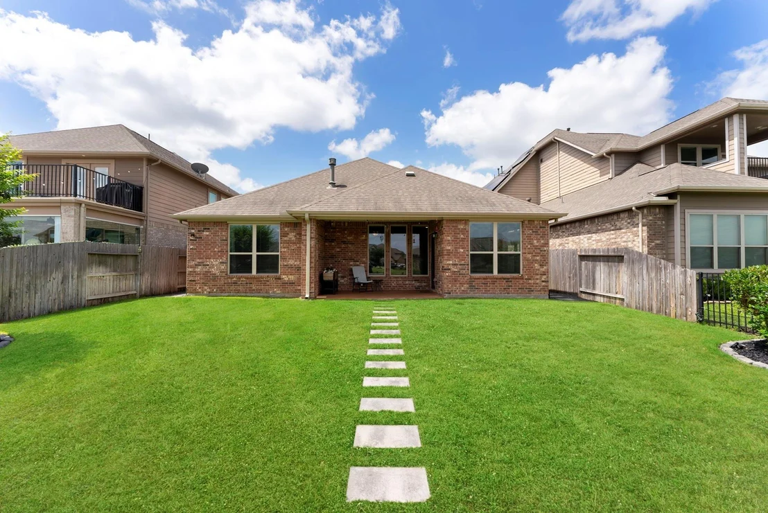 Photo of 3635 Lake Bend Shore Drive