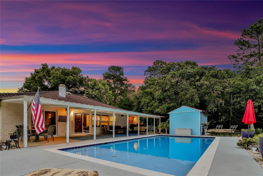 Photo of 23519 Saxon Way