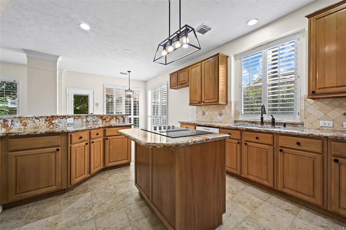 Photo of 14803 Cantwell Bend