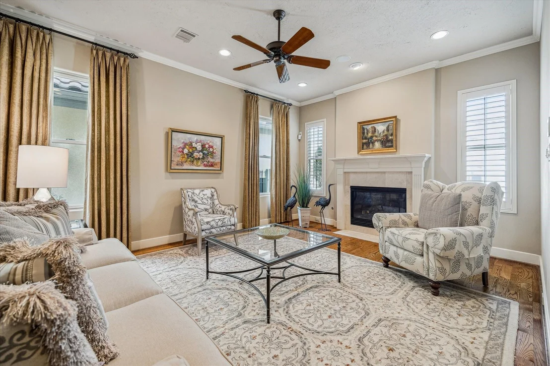 Photo of 2626 Stuart Manor