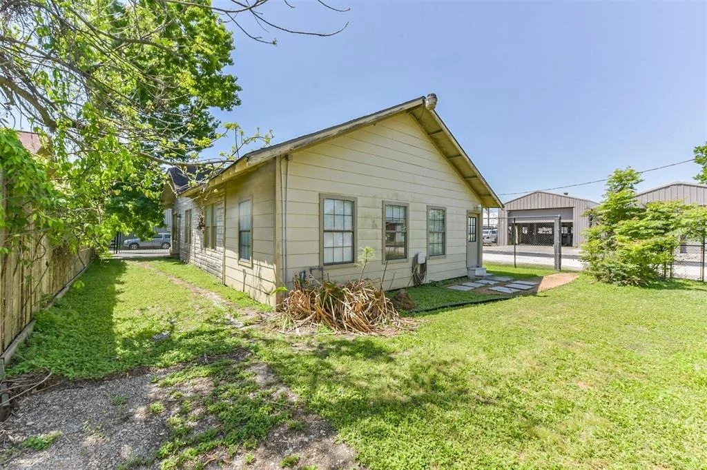 Photo of 4511 Kelvin Drive