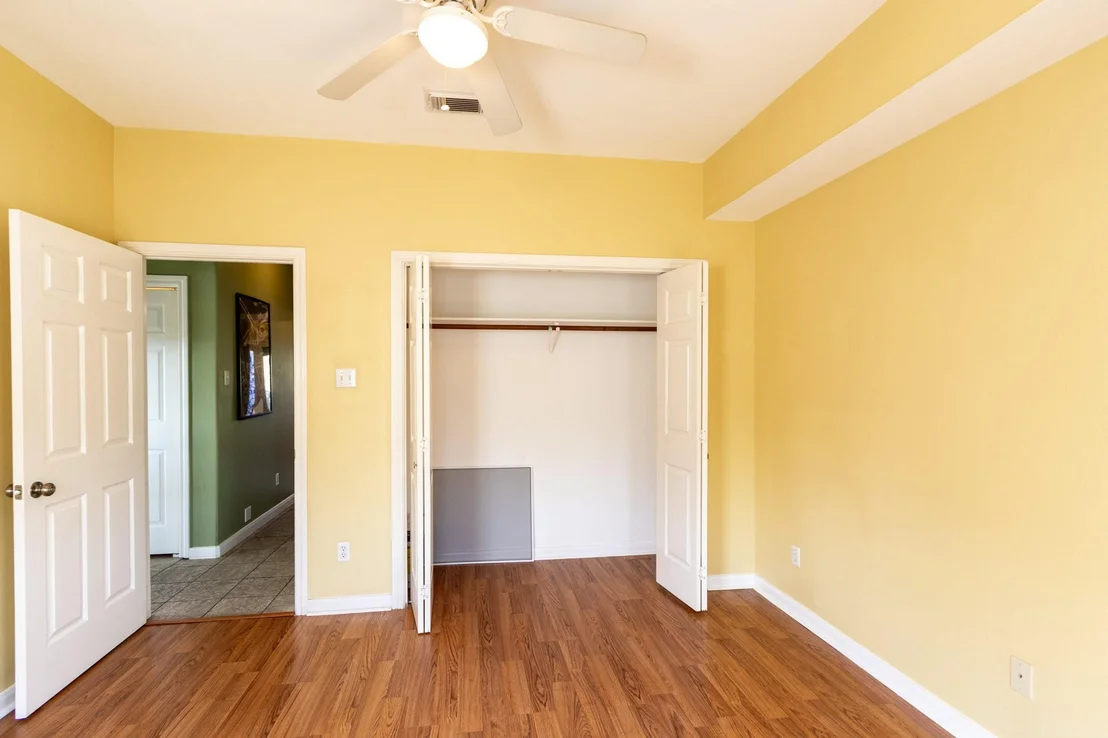 Photo of 1003 Commodore Drive