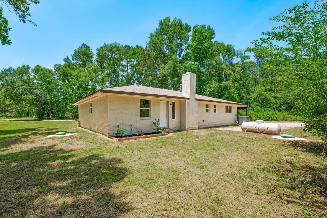 Photo of 16048 Millican Drive