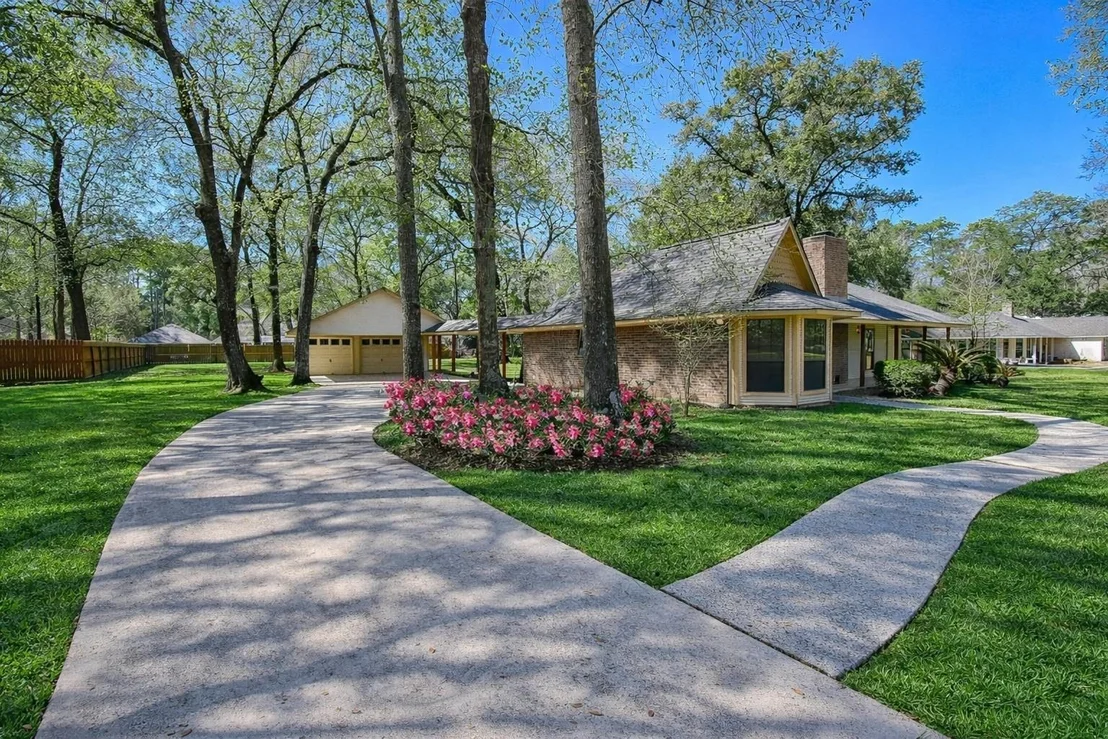 Photo of 22907 Rosehollow Trail