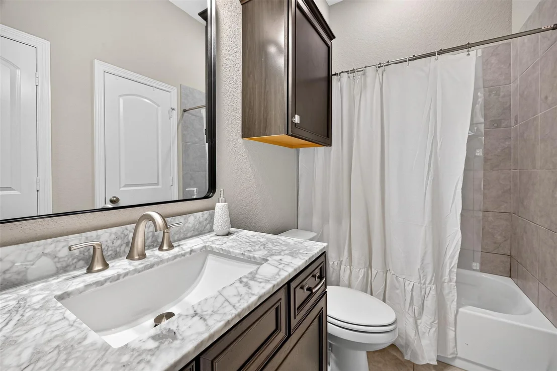 Photo of 28110 Long Mill Lane