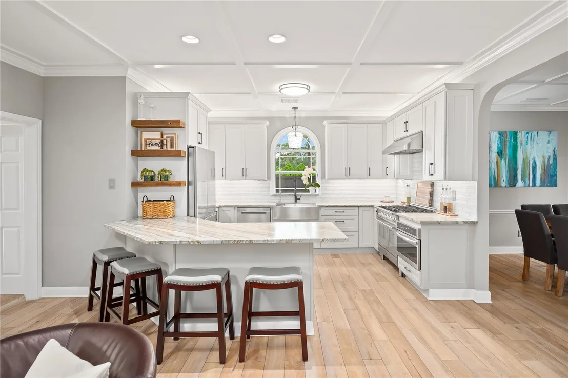 Photo of 2409 Taylor Lane