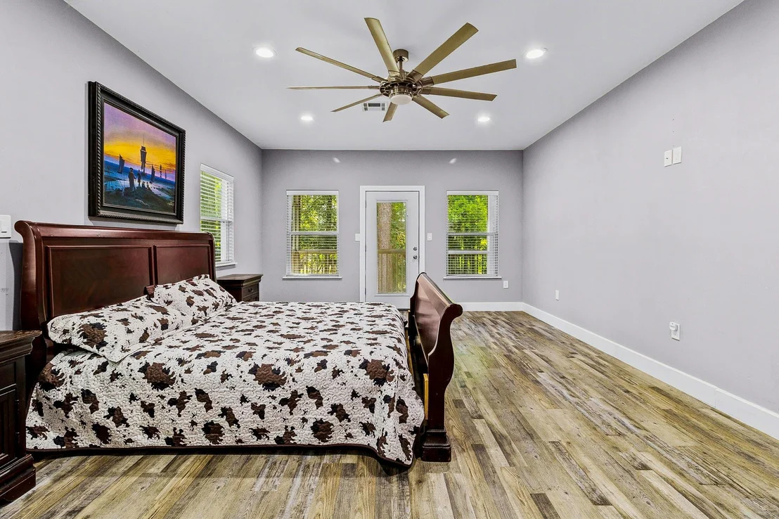 Photo of 230 Governor Bell Drive