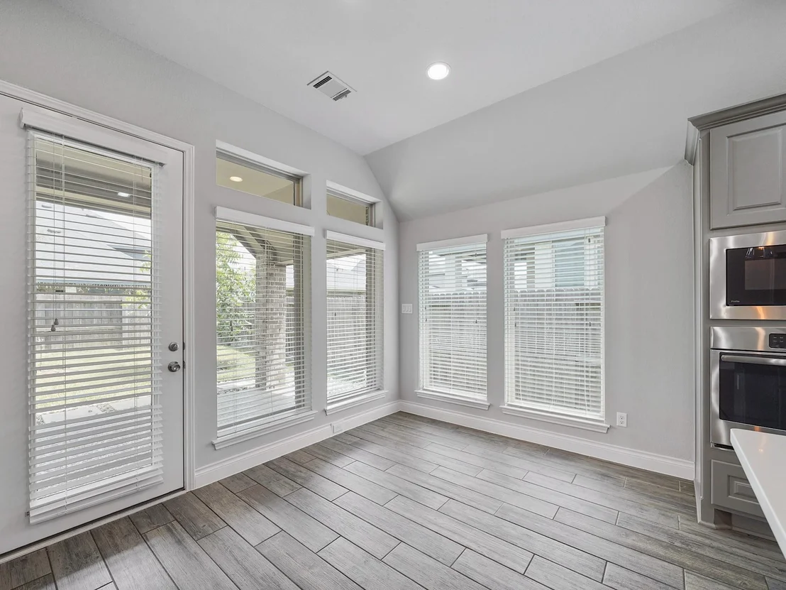 Photo of 28426 Sycamore Falls Lane