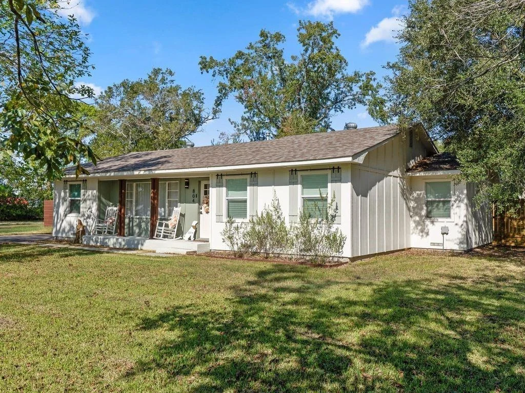 Photo of 804 Peach Street