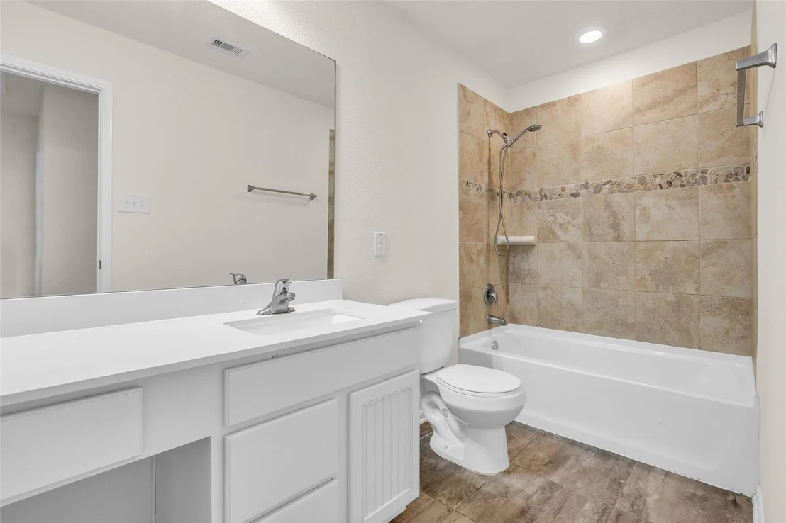 Photo of 20519 Pembridge Green Drive