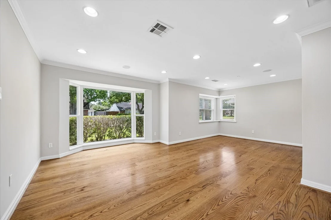 Photo of 1134 Thornton Road