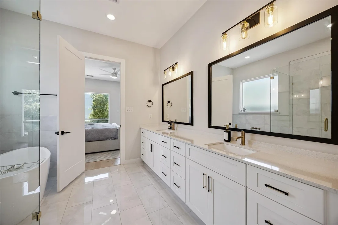 Photo of 5532 Darling Street