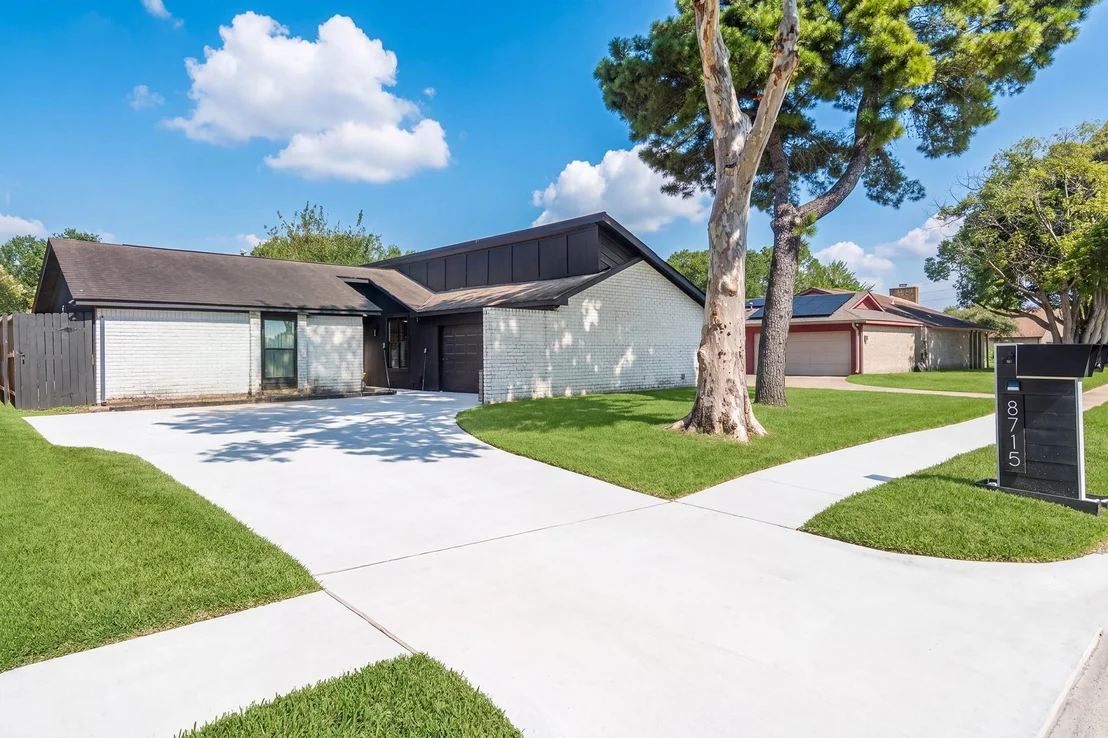 Photo of 8715 Wildforest Drive