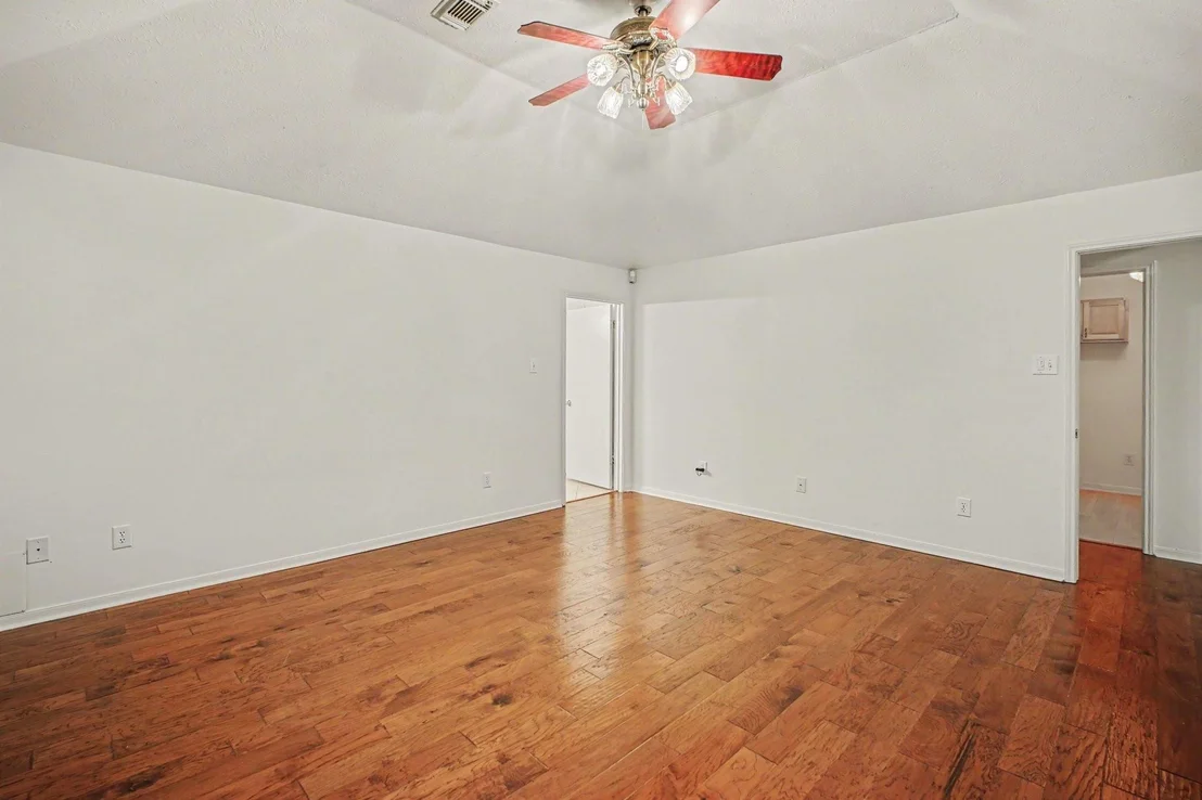 Photo of 3234 Lee Circle
