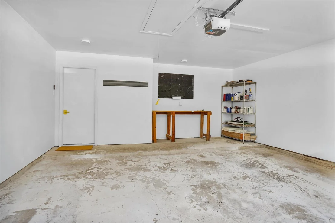 Photo of 147 E Pathfinders Circle