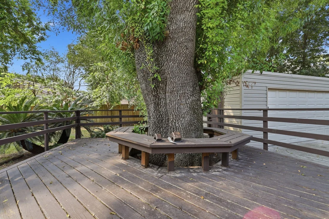 Photo of 5515 Braesvalley Drive