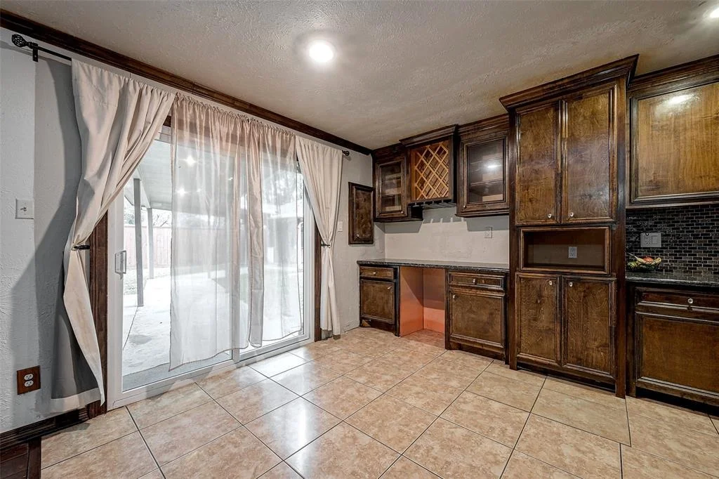 Photo of 7319 Goldfinch Drive