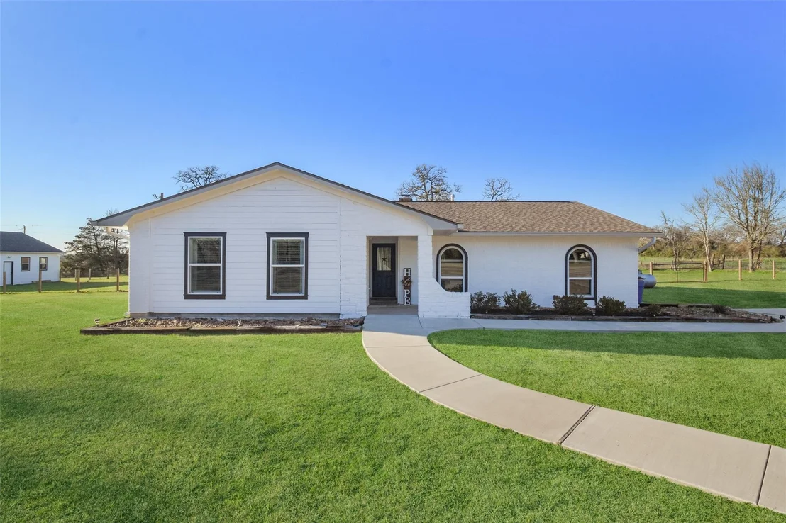 Photo of 4620 Springfield Lane