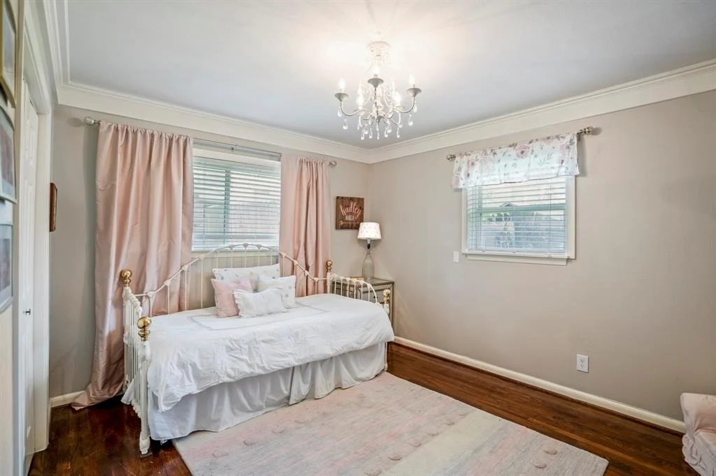 Photo of 10207 Chatterton Drive