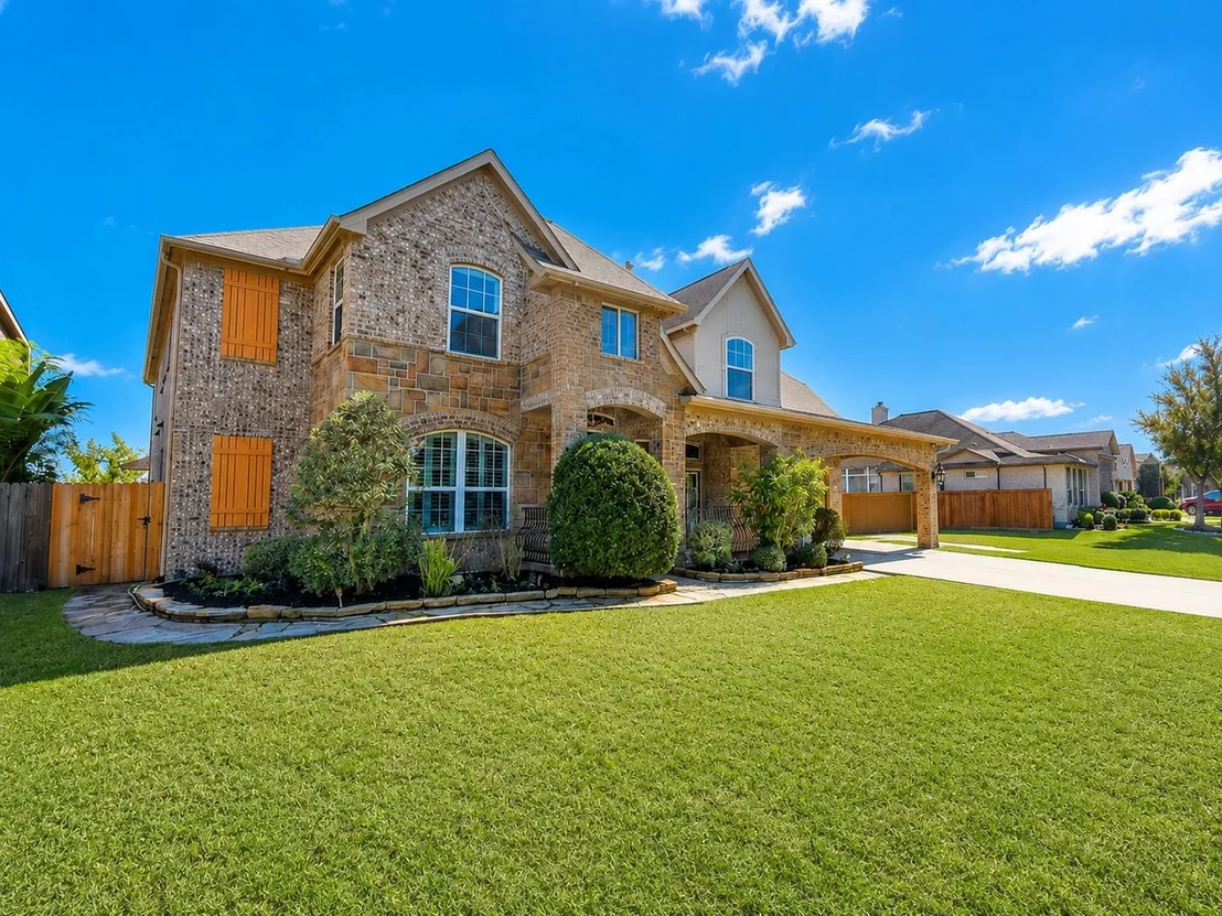 Photo of 2421 Harbor Chase Drive