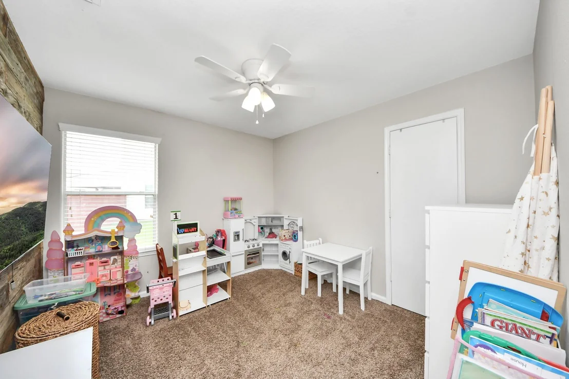 Photo of 2231 Pine Croft Drive