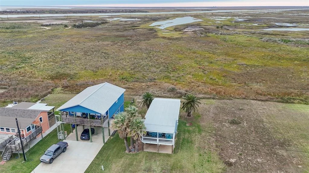 Photo of 385 Beachfront Drive