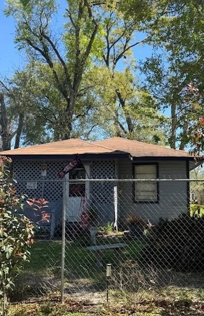 Photo of 9610 Tower Street