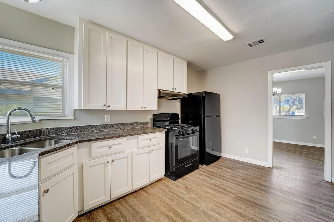 Photo of 1420 Foreman Street