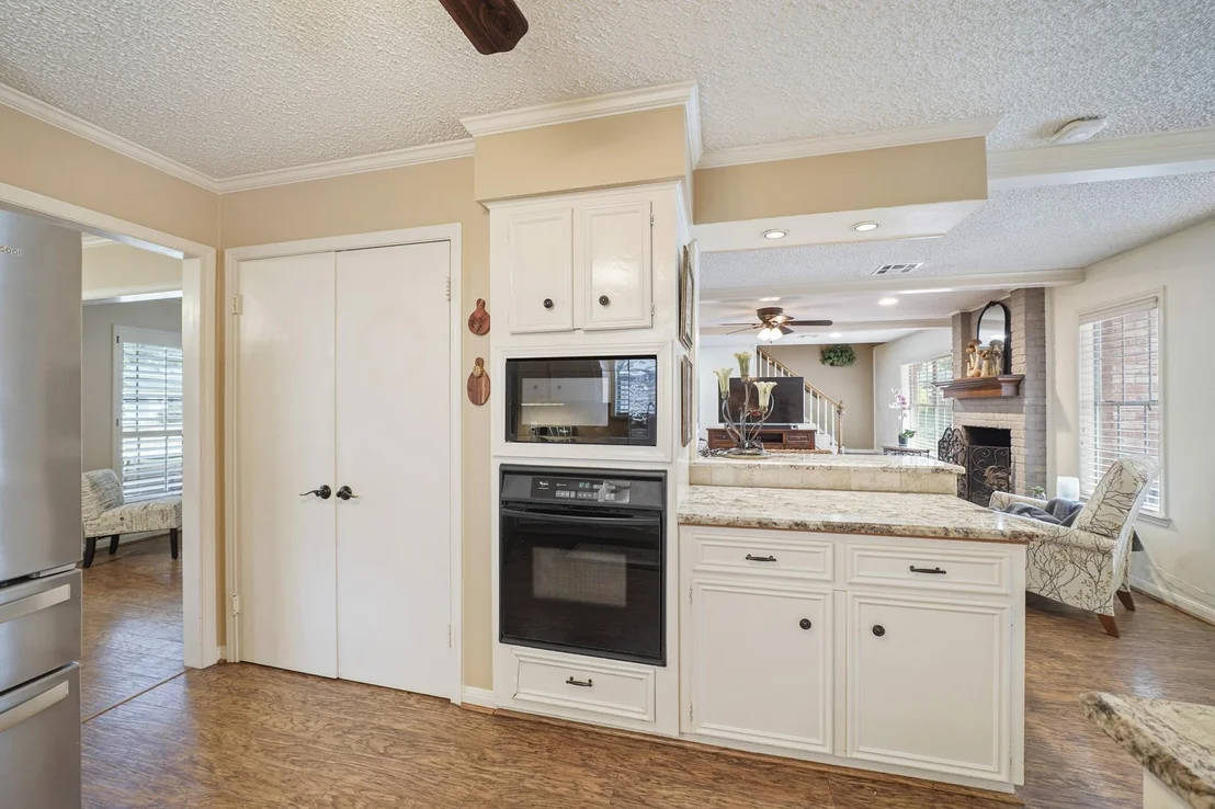 Photo of 5815 Queensgate Drive