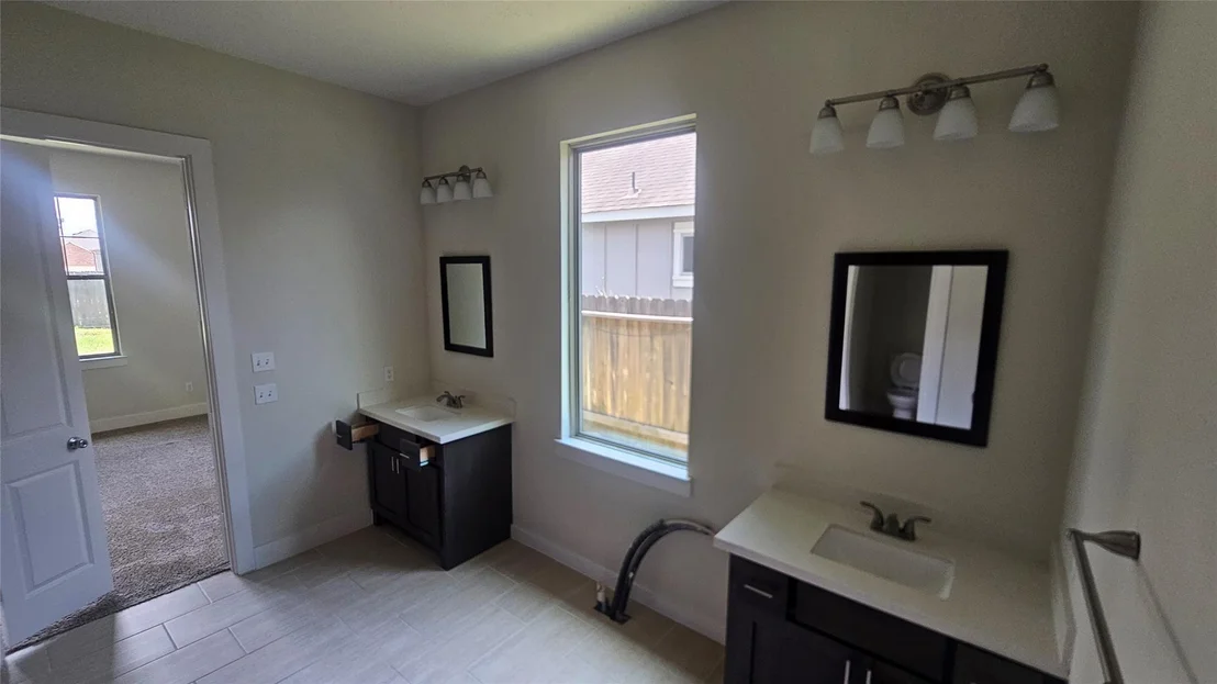 Photo of 11111 Thinleaf Alder Way