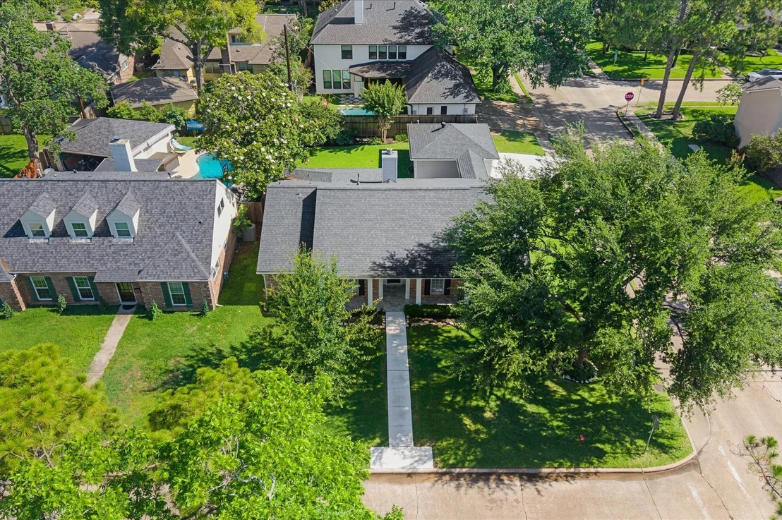 Photo of 12502 Pinerock Lane