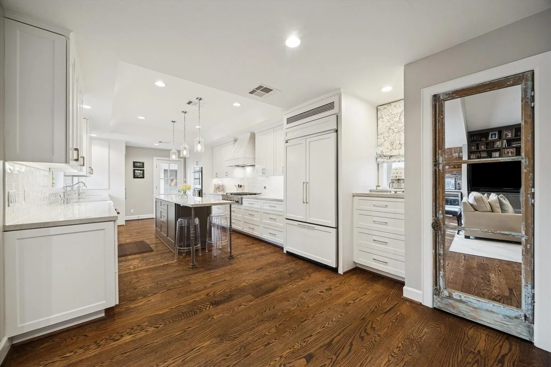 Photo of 10043 Longmont Drive