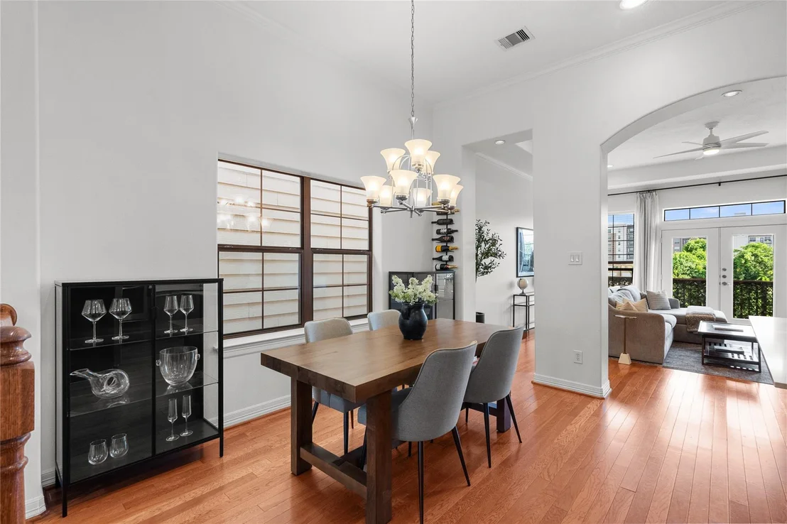 Photo of 4656 Cornish Street